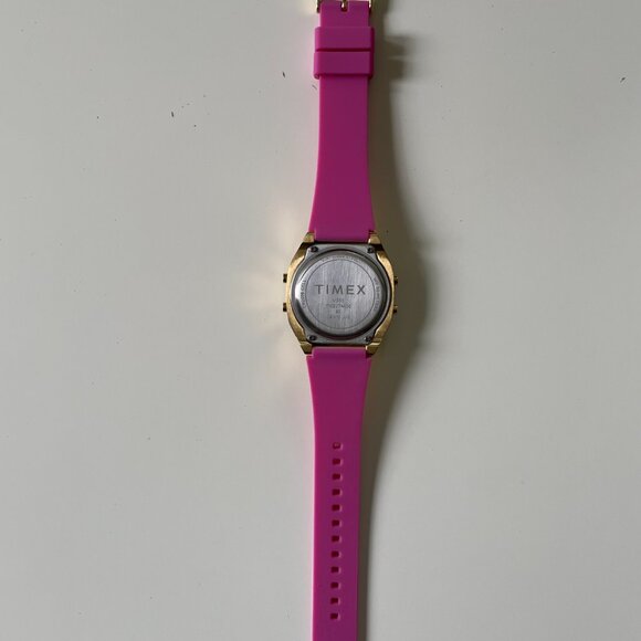 Timex T80 Steel 36 mm Resin Strap Watch - Picture 2 of 2